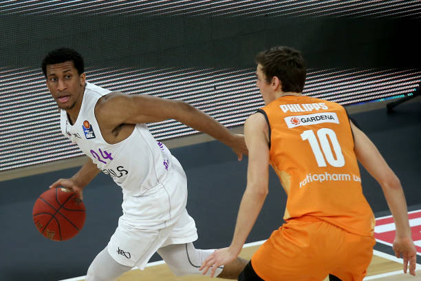 展现了极佳 展现了极佳